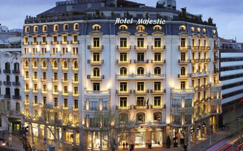 Hotel 5* i 292 habitacions a Barcelona